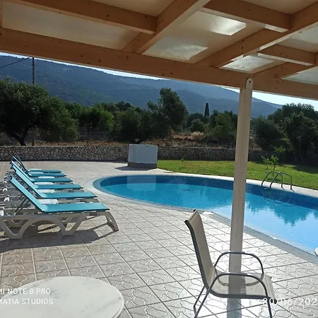 Stamatia Apartahotel