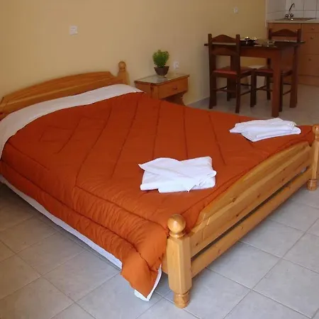 Stamatia Apartahotel Razáta