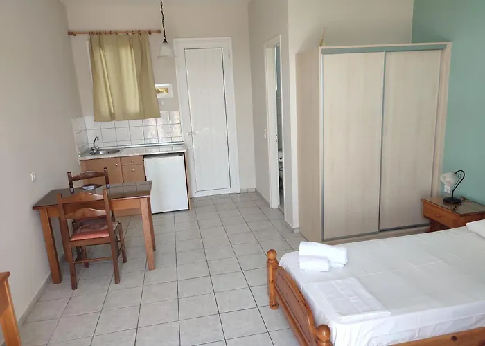 Stamatia Apart-hotel Razáta