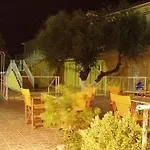 Stamatia Hotel apartamentowy Razáta