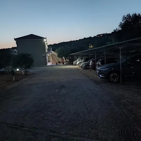 Stamatia شقة فندقية Razáta