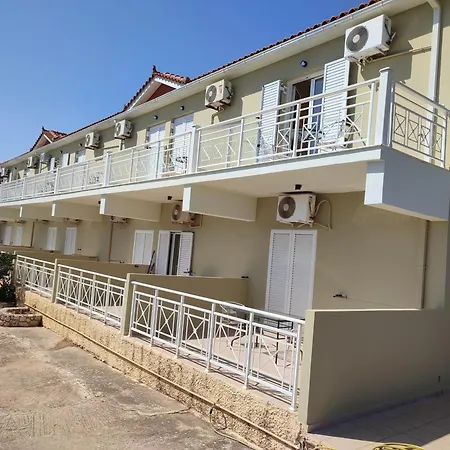 شقة فندقية Stamatia 3*