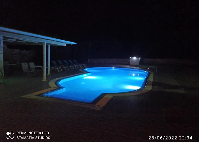 شقة فندقية Stamatia