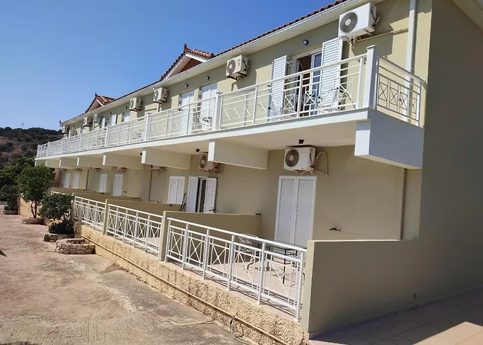 Apartmanhotel Stamatia 3*